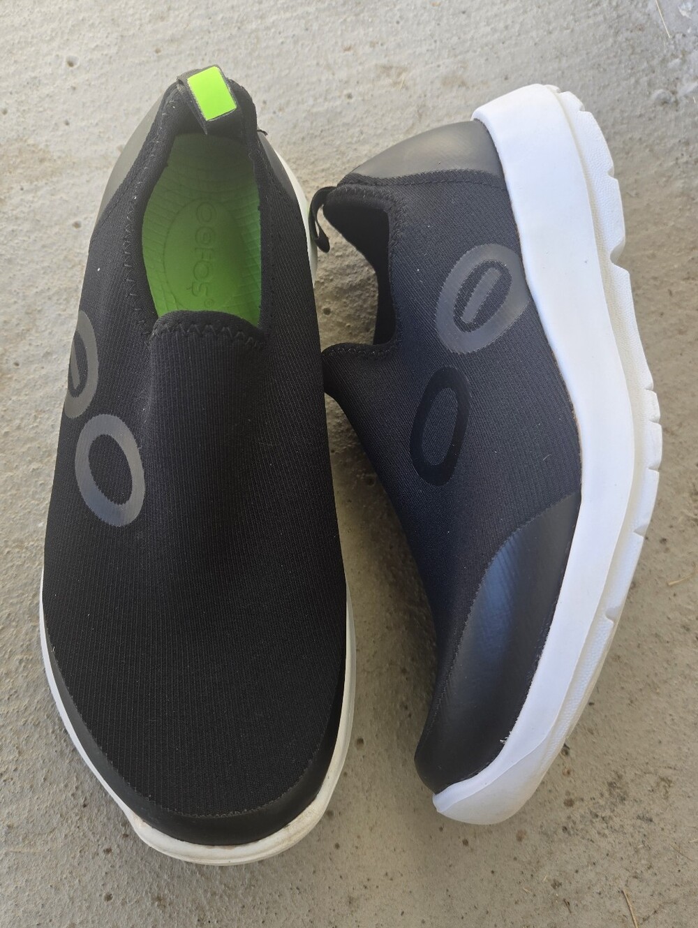 OOFOS Black Slip-On Athletic Shoes with White Sole and Neon Green Liner